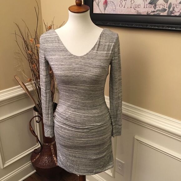 Banana Republic Ruched Jersey Double V Dress XSP - Picture 2 of 6
